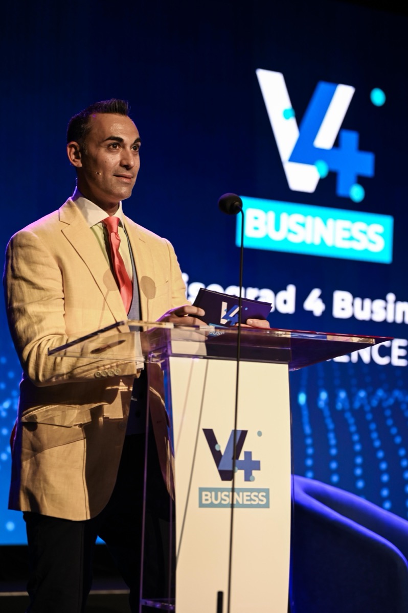 V4 Business — Podium
